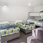 Alpine Adventure Holiday Park - Tourist Flat